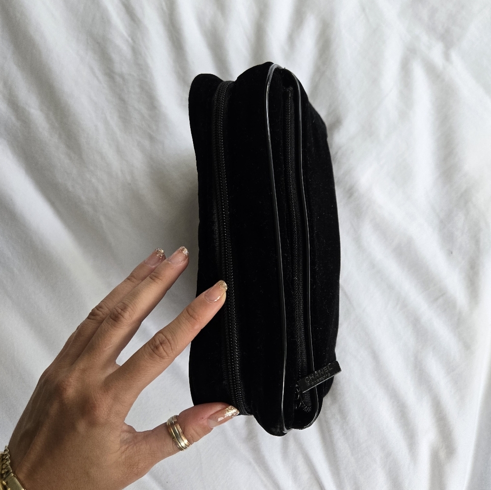 CHANEL Parfums velvet velour makeup cosmetic bag clutch case black - Picture 10 of 12